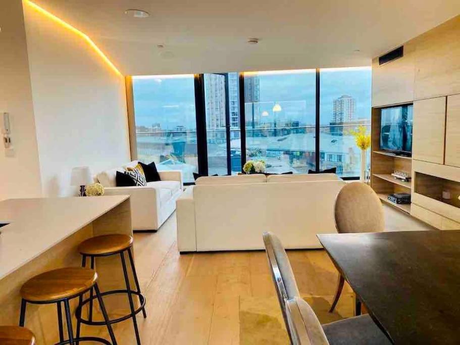 Large 3 Bed 3 Bathrooms Penthouse With Terrace And City Views In London Exterior photo