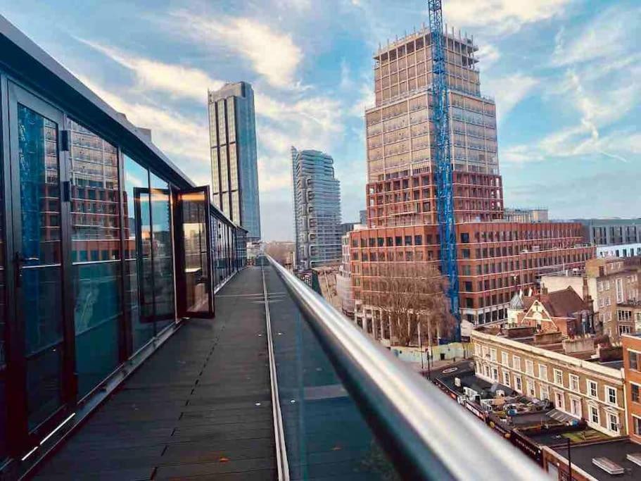 Large 3 Bed 3 Bathrooms Penthouse With Terrace And City Views In London Exterior photo