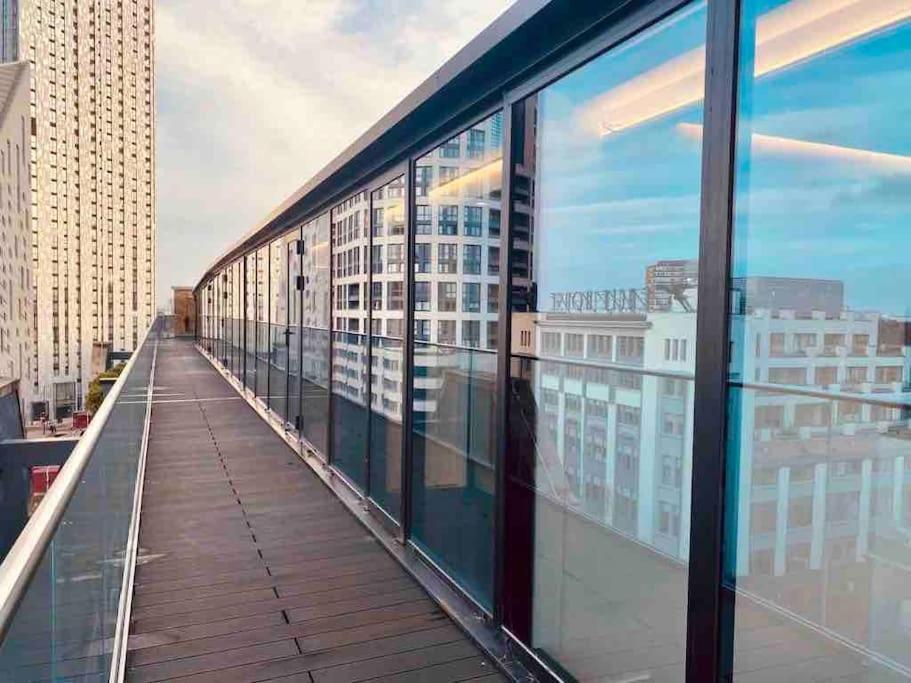 Large 3 Bed 3 Bathrooms Penthouse With Terrace And City Views In London Exterior photo