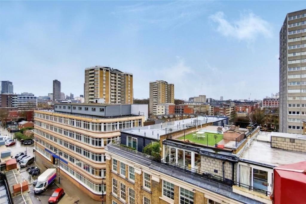 Large 3 Bed 3 Bathrooms Penthouse With Terrace And City Views In London Exterior photo