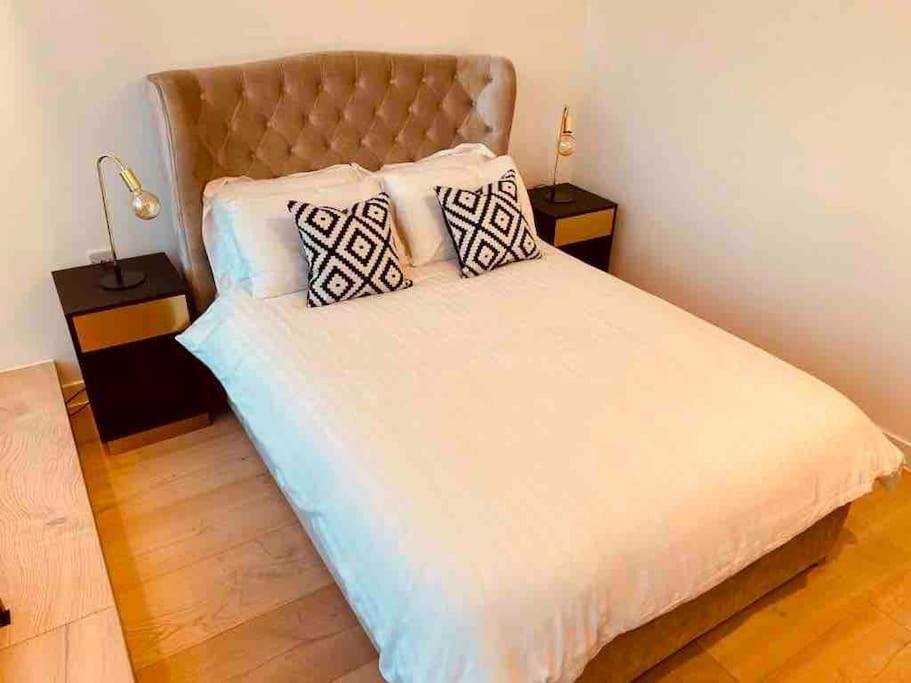 Large 3 Bed 3 Bathrooms Penthouse With Terrace And City Views In London Exterior photo