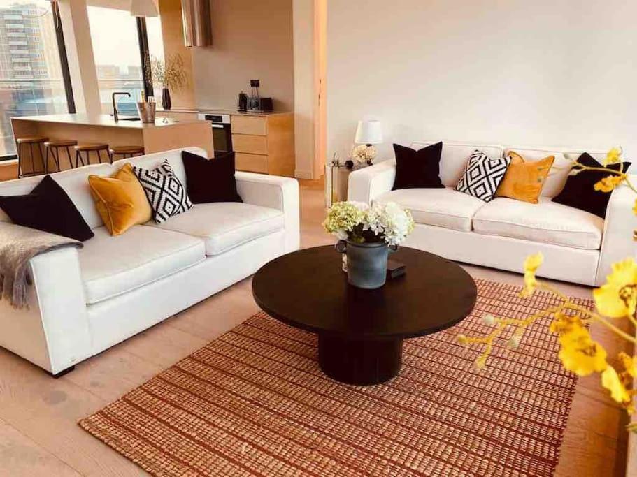 Large 3 Bed 3 Bathrooms Penthouse With Terrace And City Views In London Exterior photo