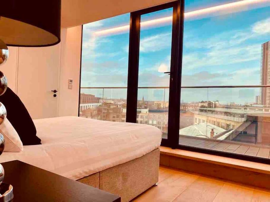 Large 3 Bed 3 Bathrooms Penthouse With Terrace And City Views In London Exterior photo
